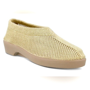 NWOT Sm (5-7) Beige‎ / Gold Mesh Fabric Shoes / Booties w Leather Insole